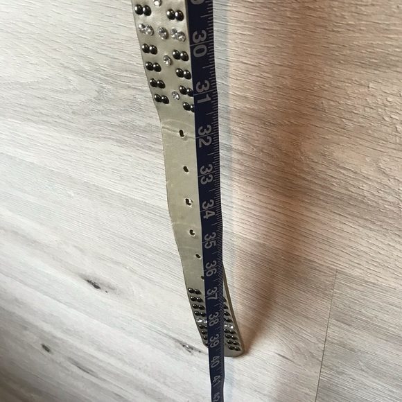 Womens studded Rhinestone Belt - Picture 5 of 7